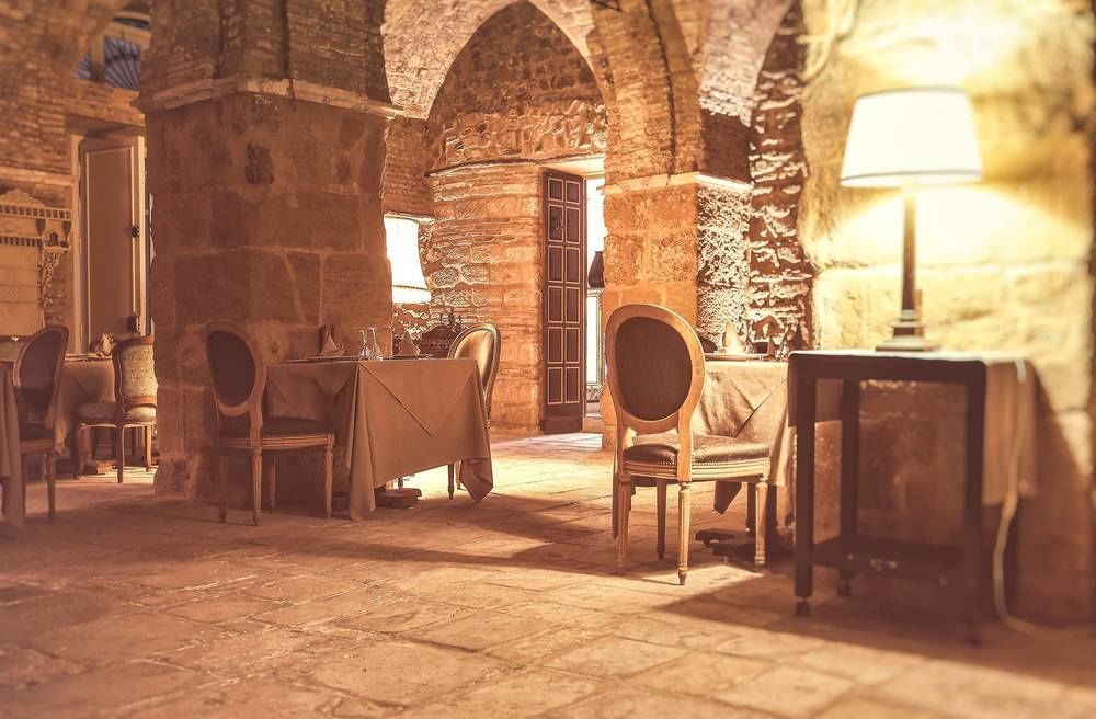 Palais Bayram Hotel Tunis Exterior photo Restaurant interior