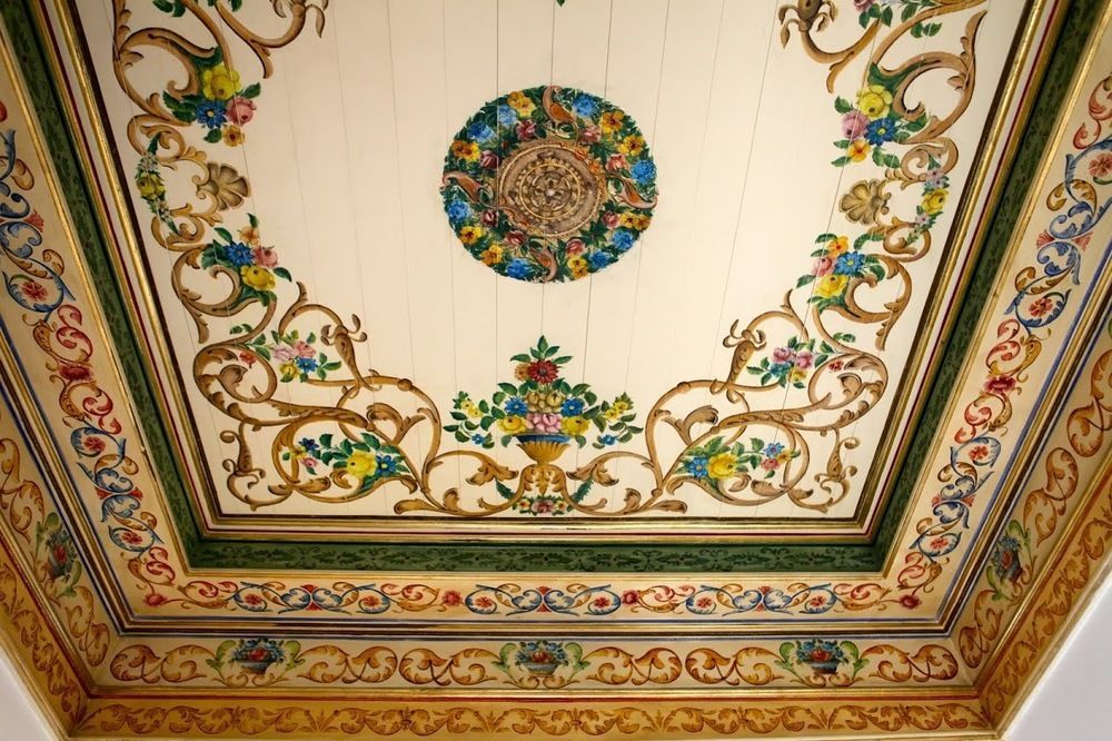 Palais Bayram Hotel Tunis Exterior photo Ceiling of the ballroom