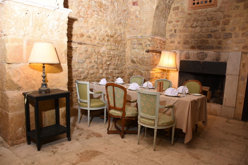 Palais Bayram Hotel Tunis Exterior photo The dining room