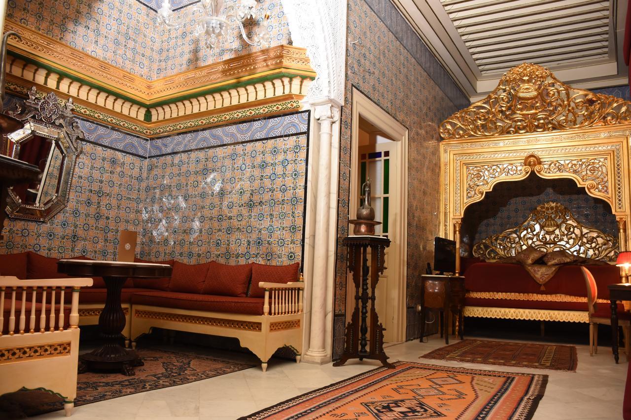 Palais Bayram Hotel Tunis Exterior photo The interior of the palace
